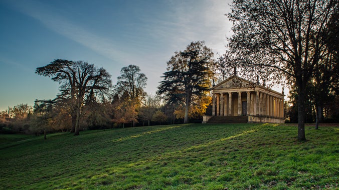 Stowe Gardens Buckinghamshire National Trust stowe-gardens-buckinghamshire-national-trust